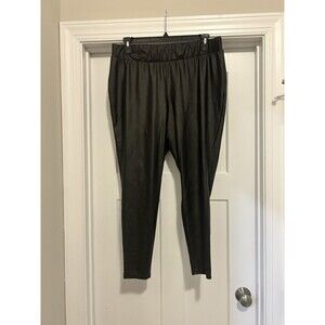 Torrid Leggings Women’s Size 3 Faux Leather Signature Waist Full Length Pants